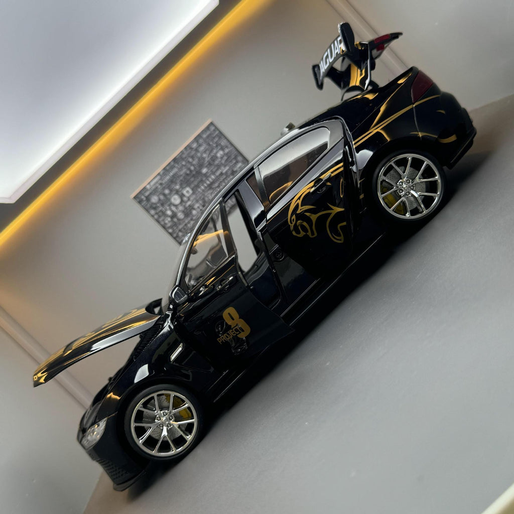 1/18 Scale Jaguar XE SV Die-cast Model Car