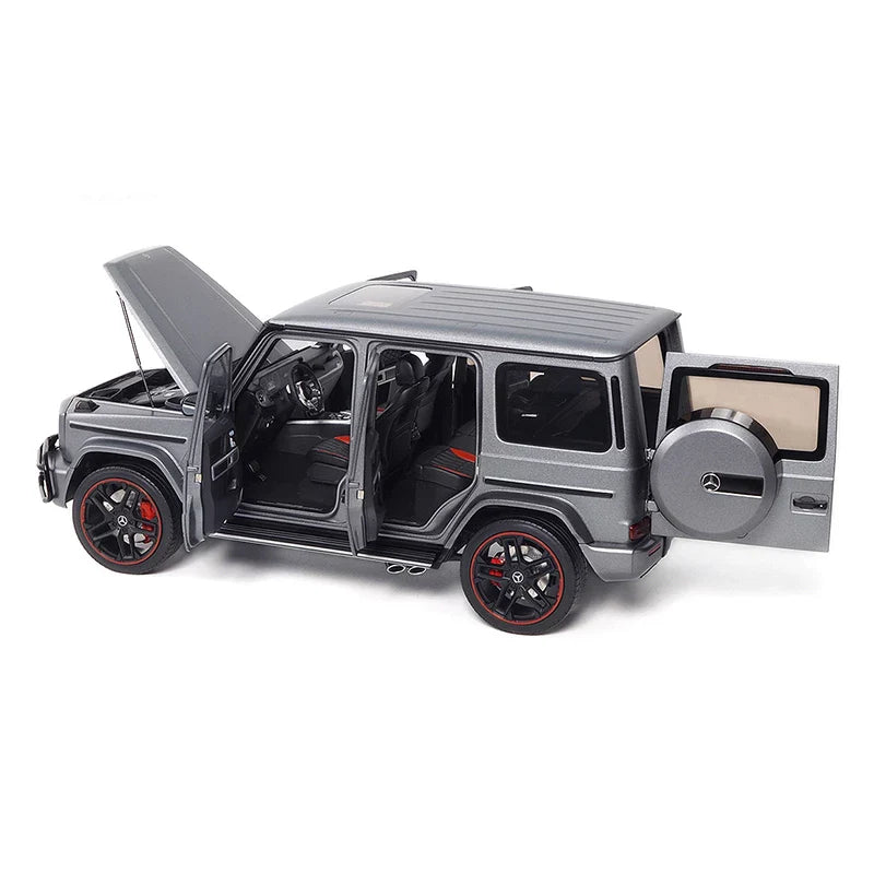 1/18 G63 Alloy Model Car | Premium Alloy Die-cast Model | KAIKAMFUNG