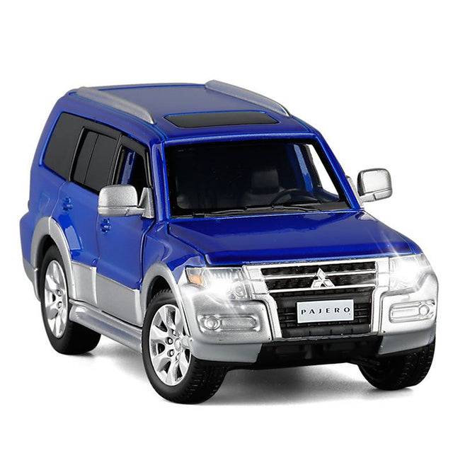 1/32 Scale Mitsubishi PAJERO SUV Alloy Car Mo... | Premium Alloy | KAIKAMFUNG