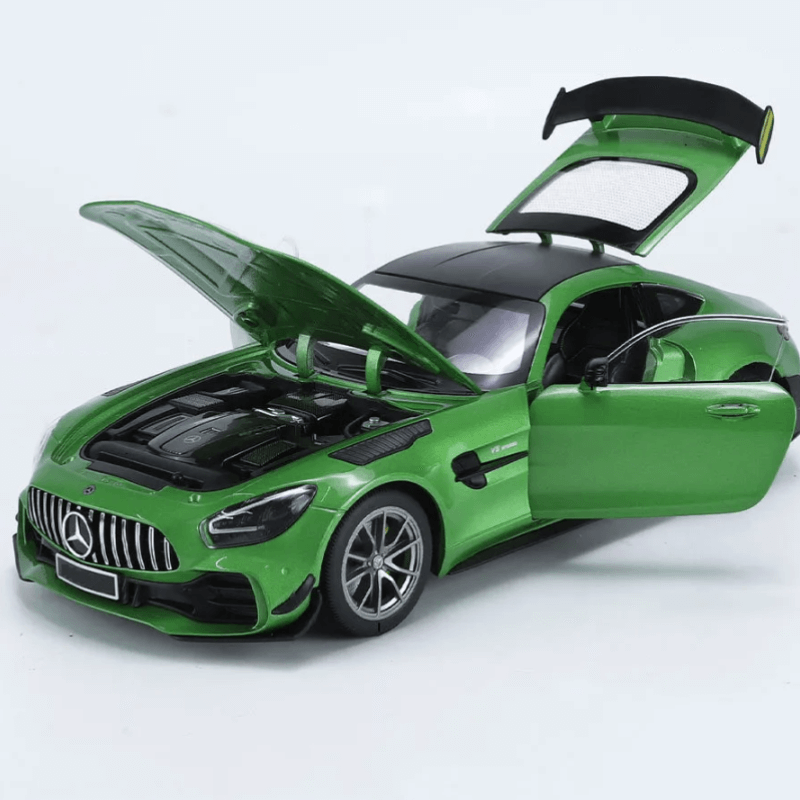 1:18 Mercedes-Benz AMG GTR | Premium Alloy Die-cast Model | KAIKAMFUNG