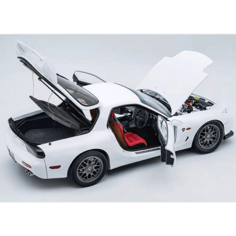 1/18 Scale Mazda RX-7 Die-cast Model Car | Premium Alloy | KAIKAMFUNG