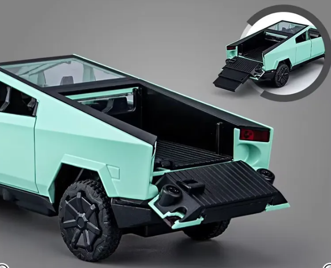 1/32 Tesla Cybertruck Die-cast Model | Premium Alloy | KAIKAMFUNG