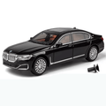 1/24 Scale BMW 7 Series Die-cast Model Car | Premium Alloy | KAIKAMFUNG