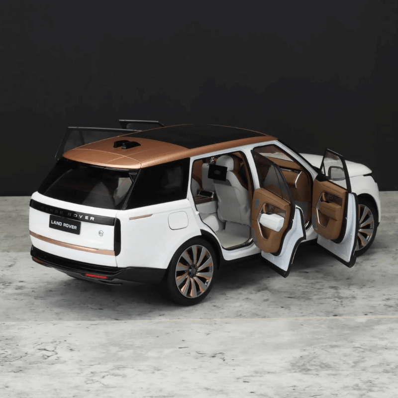 1:18 Range Rover SV | Premium Alloy Die-cast Model | KAIKAMFUNG