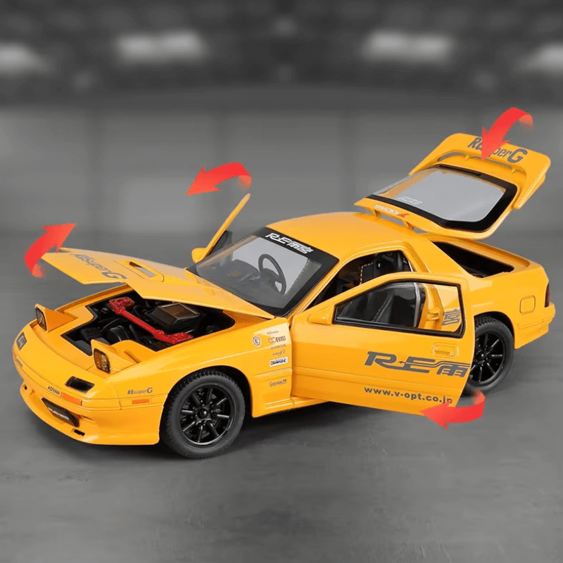 1/24 Scale Mazda RX-7 Die-cast Model Car | Premium Alloy | KAIKAMFUNG