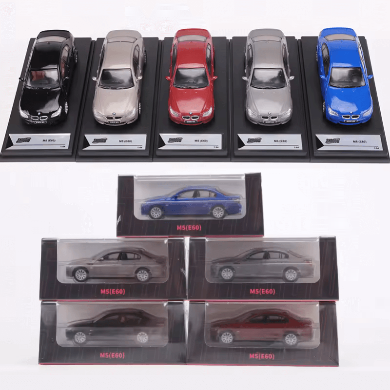 1/64 Scale M5 E60 Die-cast Model Car | Premium Alloy | KAIKAMFUNG