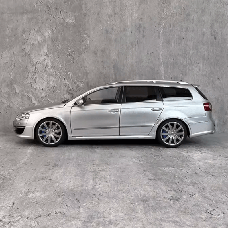 1/18 Scale Passat Estate R36 Die-cast Model C... | Premium Alloy | KAIKAMFUNG