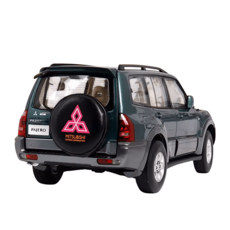 1/18 Scale Mitsubishi Pajero V73 Limited Edit... | Premium Alloy | KAIKAMFUNG