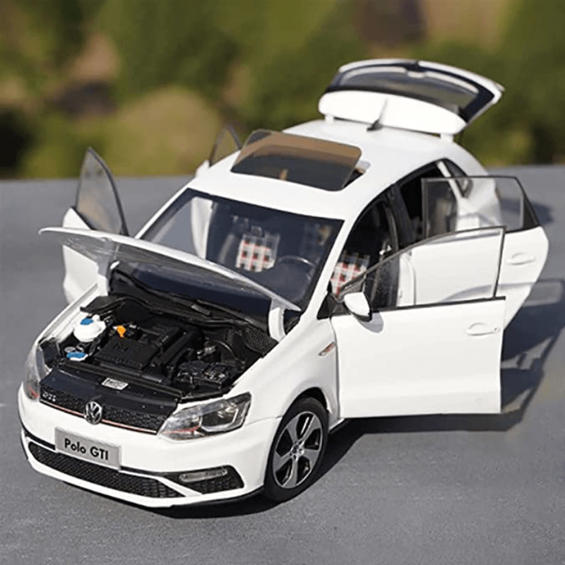 1/18 Scale Volkswagen POLO GTI Die-cast Model | Premium Alloy | KAIKAMFUNG