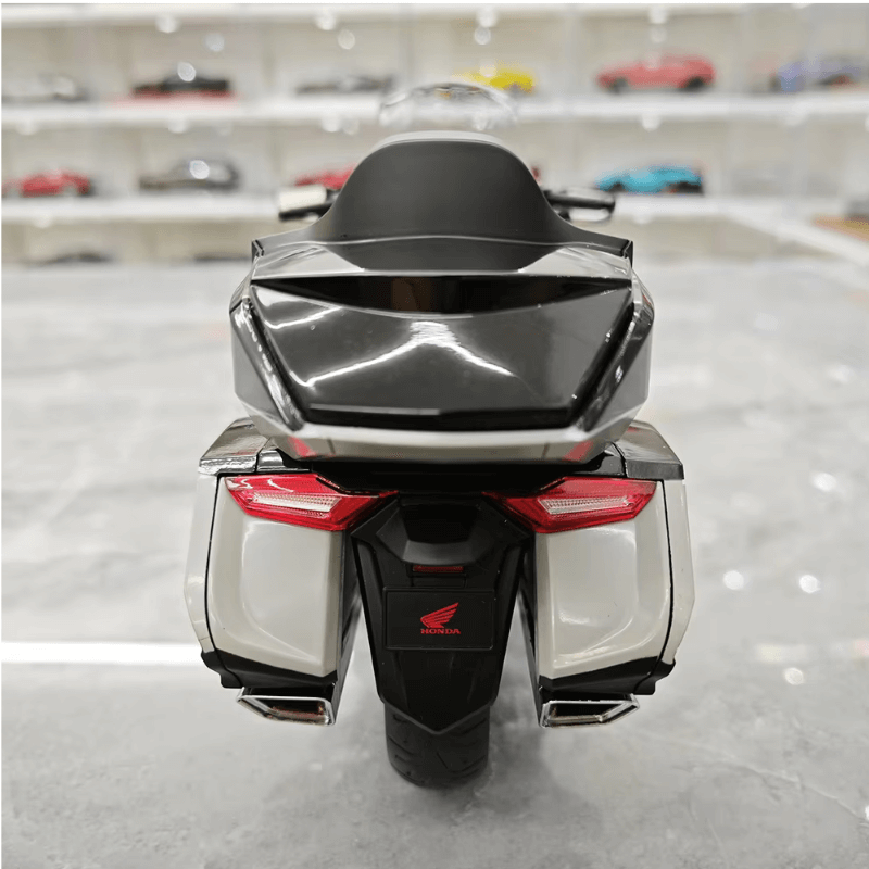 1/12 Scale Honda Goldwing Die-cast Model | Premium Alloy | KAIKAMFUNG