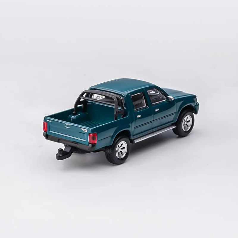 1/64 Scale TOYOTA Hilux Model Car | Premium Alloy | KAIKAMFUNG