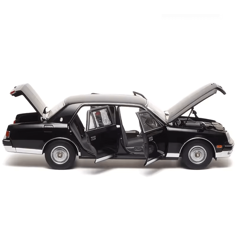1/18 Scale Toyota Century Die-cast Model Car | Premium Alloy | KAIKAMFUNG
