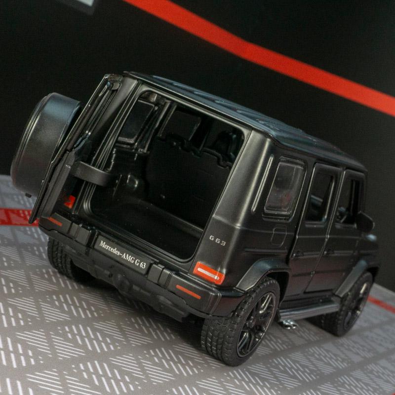 1:32 Mercedes-Benz AMG G63 Alloy Car Model