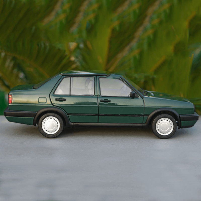 1/18 Scale Volkswagen Jetta GT Die-cast Car M... | Premium Alloy | KAIKAMFUNG