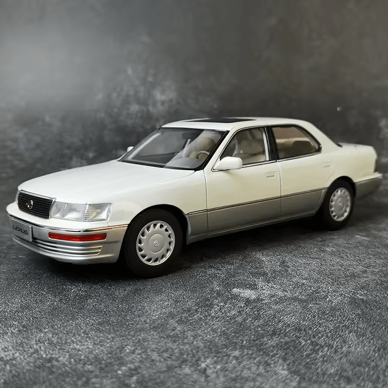 1/18 Scale Lexus LS 400 Die-cast Model Car | Premium Alloy | KAIKAMFUNG