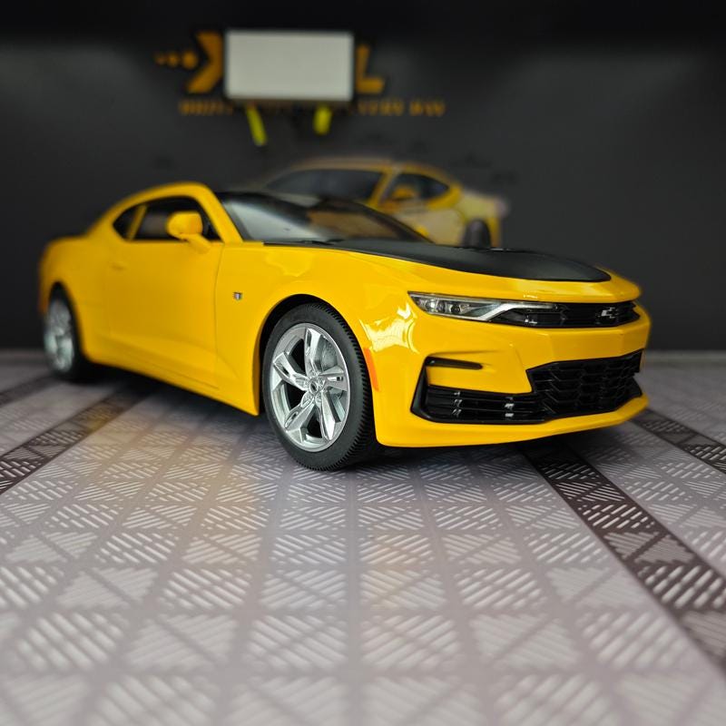 1:18 Chevrolet Camaro RS Supercar Alloy Metal Diecast Model Car