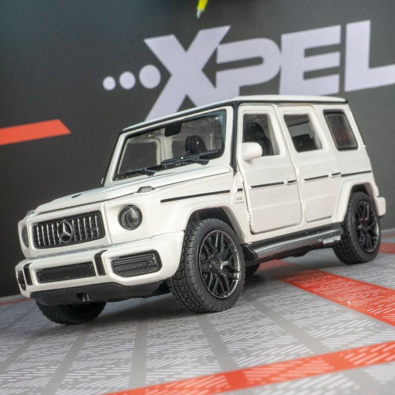 1:32 Mercedes-Benz AMG G63 Alloy Car Model