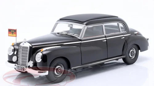 1:18 Mercedes-Benz 300s W186 Initial S-class Premier | KAIKAMFUNG Real Image