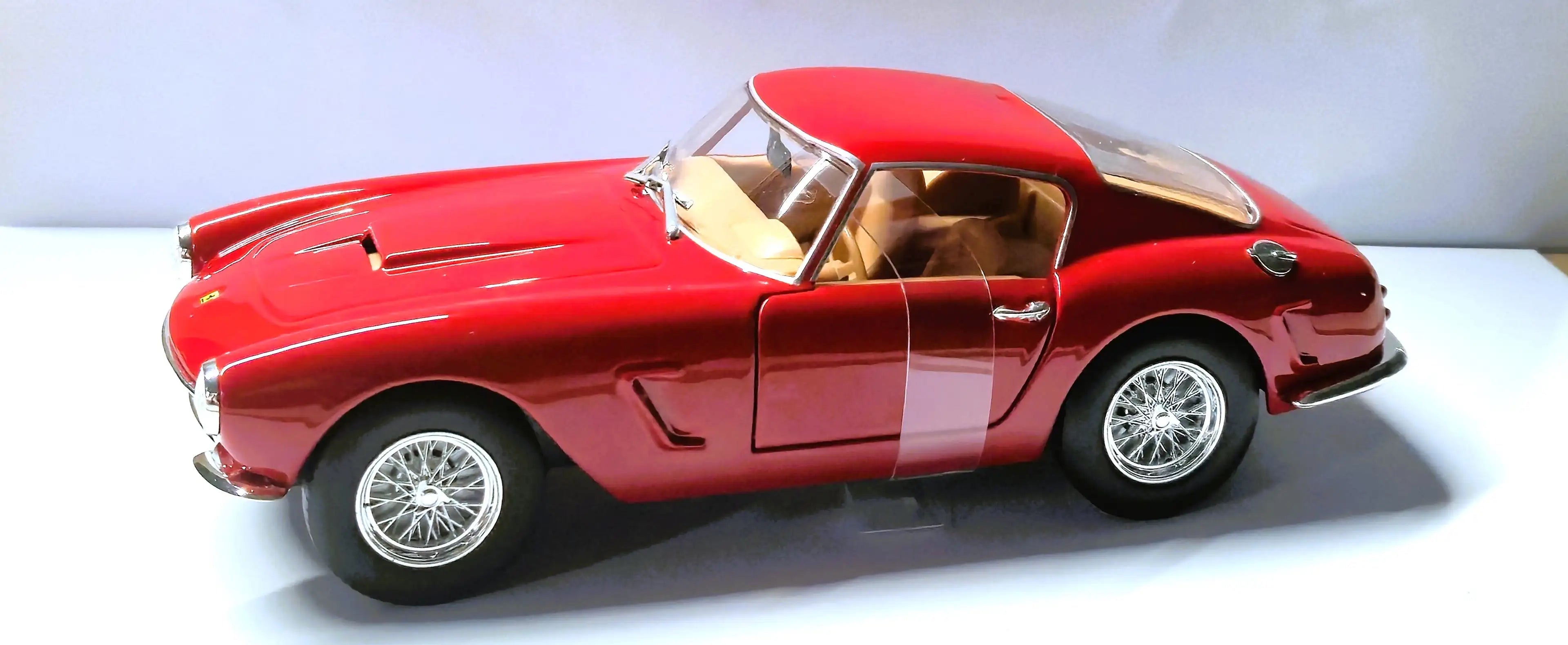 1:24 Ferrari 250 GT Berlinetta | KAIKAMFUNG Real Image