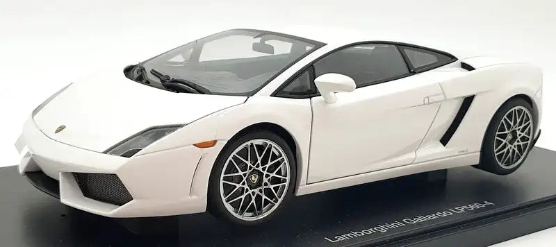 High-end Diecast Model | KAIKAMFUNG