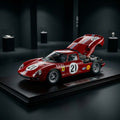CMC EXCLUSIVE MODELLE 1:18 scale New 250 LM
