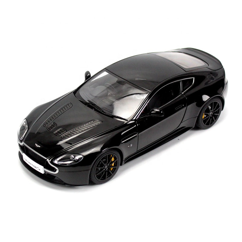 1:18 Aston Martin VANTAGE V12 BATHURST 12HOUR 2015 #97 | Premium Alloy Die-cast Model | KAIKAMFUNG
