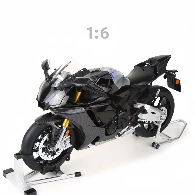 1:7 BMW R1250GS ADV | Premium Alloy Die-cast Model | KAIKAMFUNG