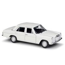 1:18 Mercedes Benz AMG GT Black Series | Premium Alloy Die-cast Model | KAIKAMFUNG