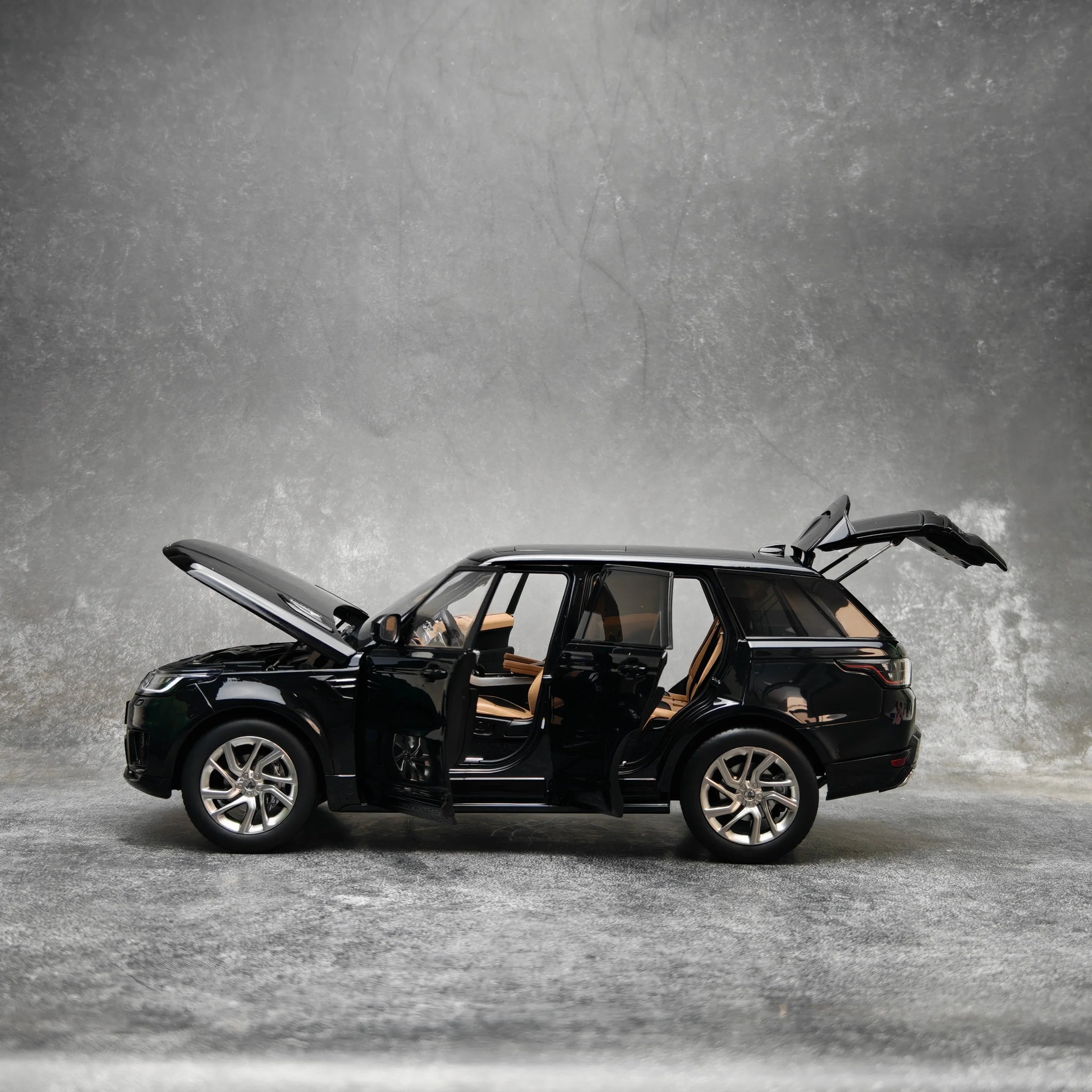 1:18 Land Rover Range Rover Sport