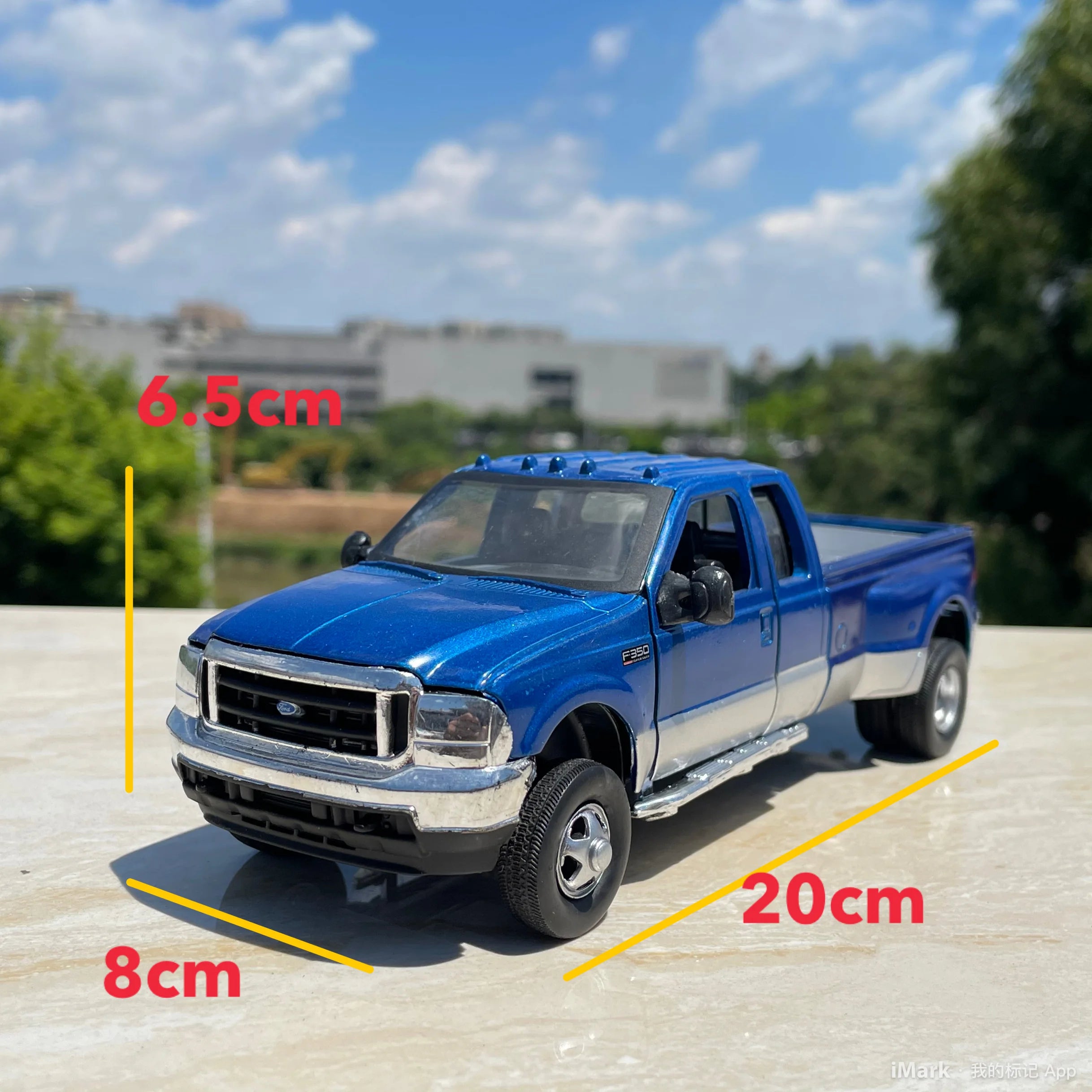 1:32 Ford F350 Pickup Truck | Premium Alloy Die-cast Model | KAIKAMFUNG