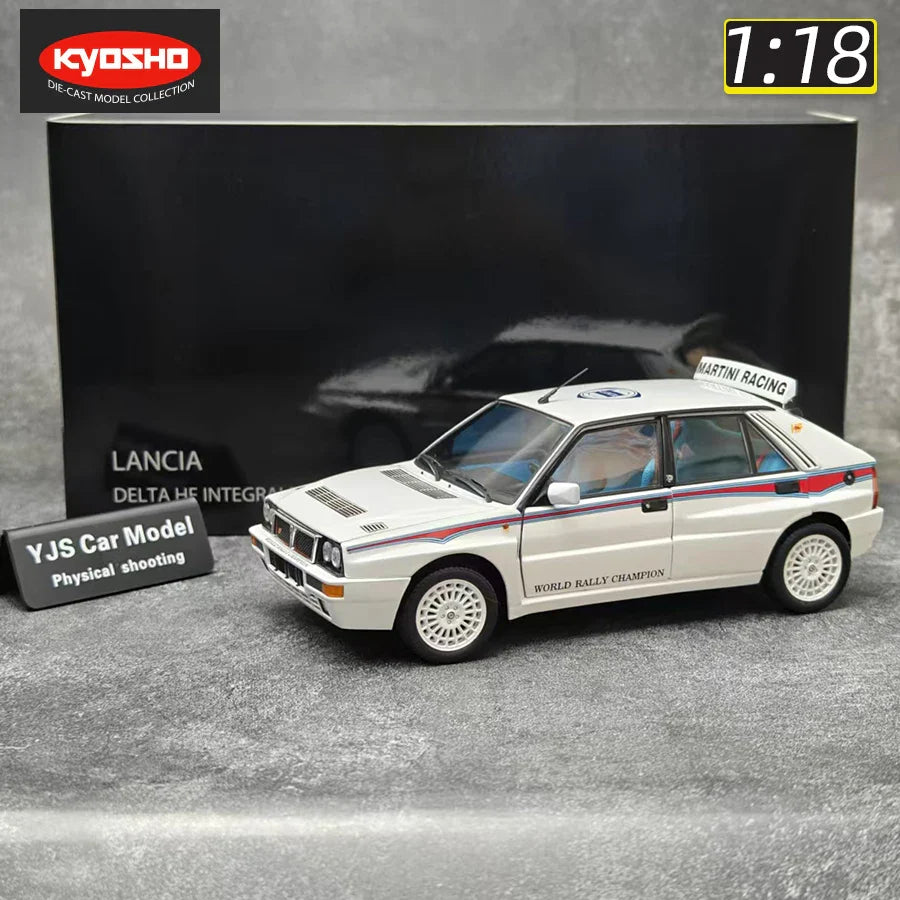1:18 Lancia Delta HF Martini painted