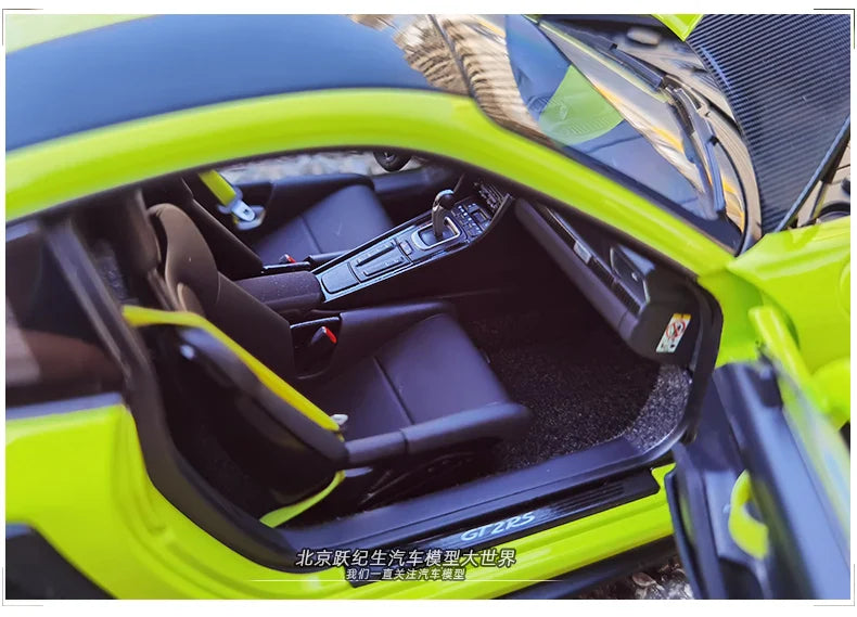 1:18 Porsche 911 (911.2) GT2 RS