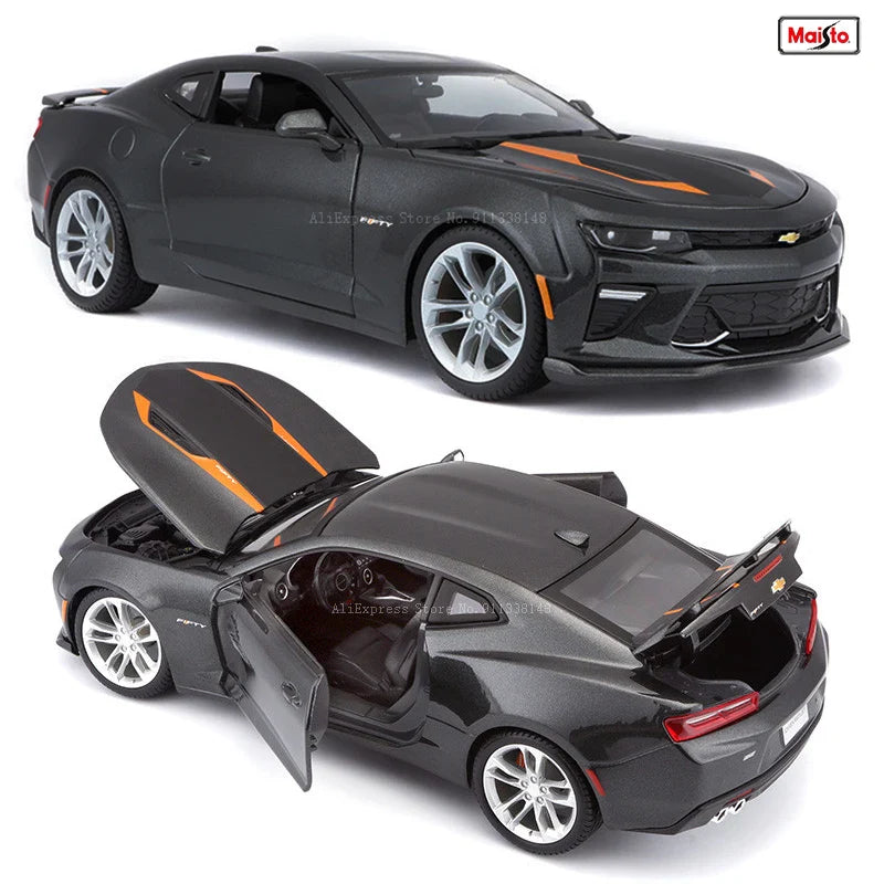 1:18 2017 Chevrolet Camaro SS 50th Anniversary