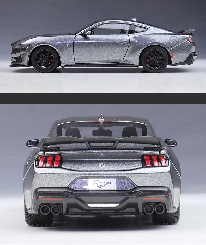 1:24 Mustang Dark Horse 2024