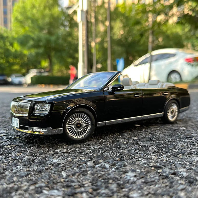 1:18 Toyota Century Convertible