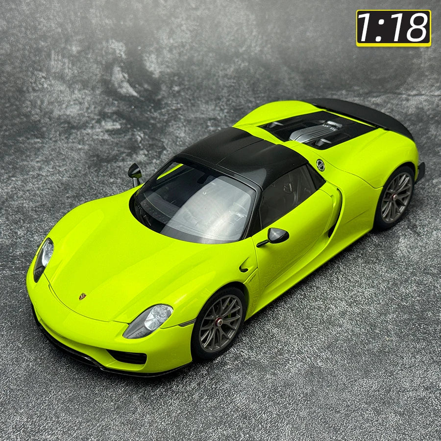 1:18 Porsche 918 Spyder Weissach Package