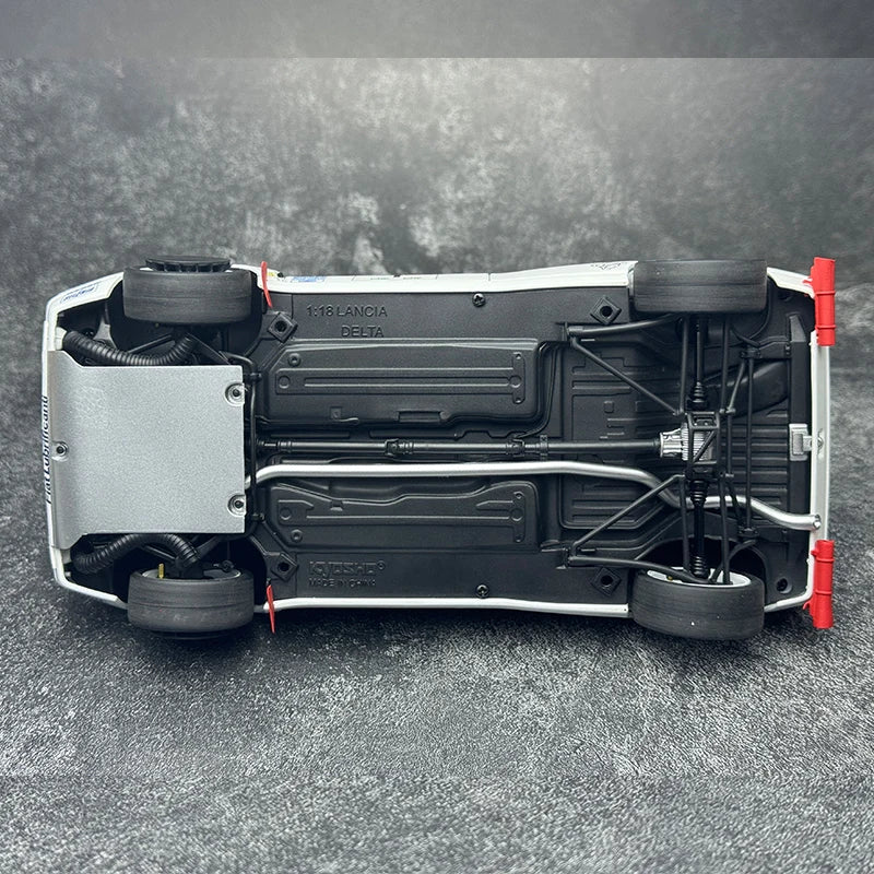 1:18 Lancia Delta HF Martini painted