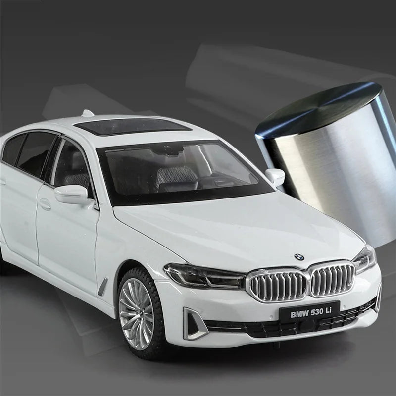 1:18 BMW 530i G30