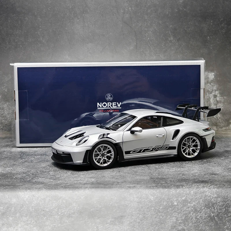 1:18 Porsche 911 992 GT3 RS 2022