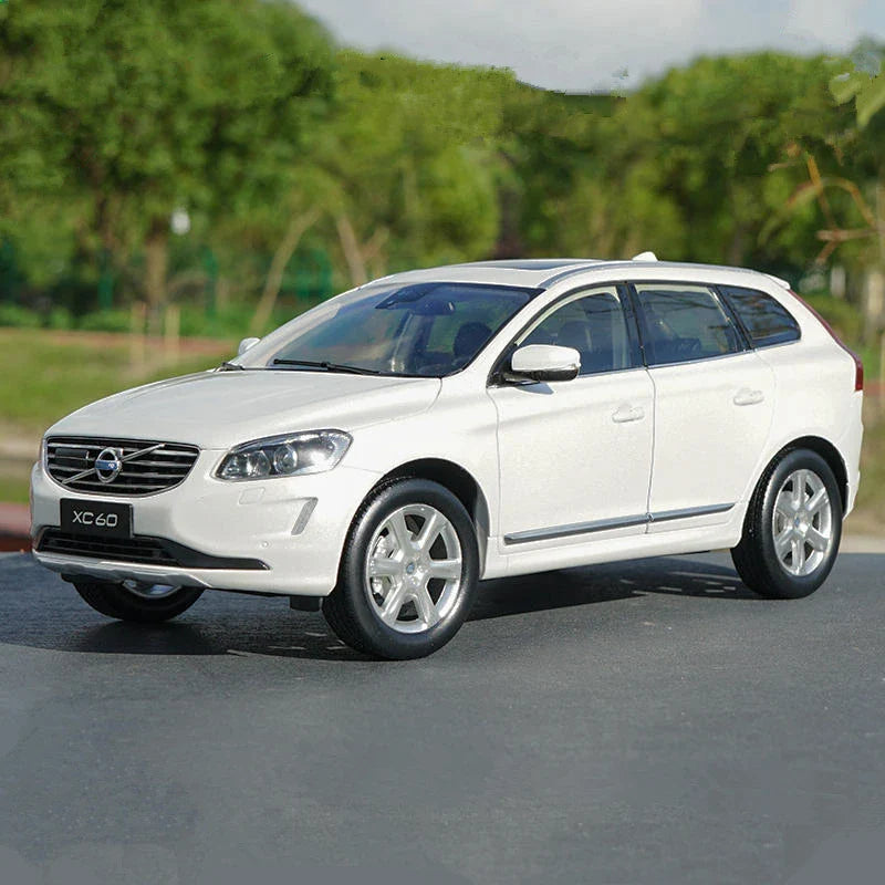 1:18 Volvo XC60 2015