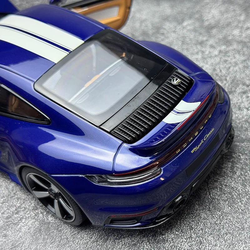1:18 Porsche 911(992) SPORT CLASSIC 2022