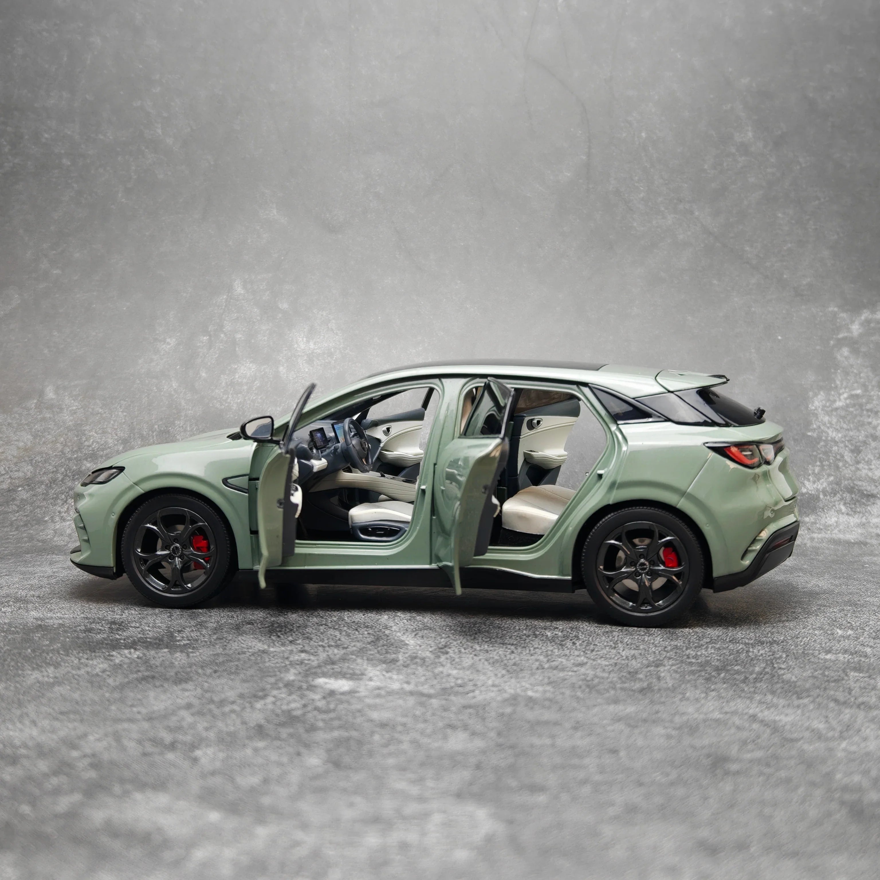 1:18 BYD Seal 06 GT