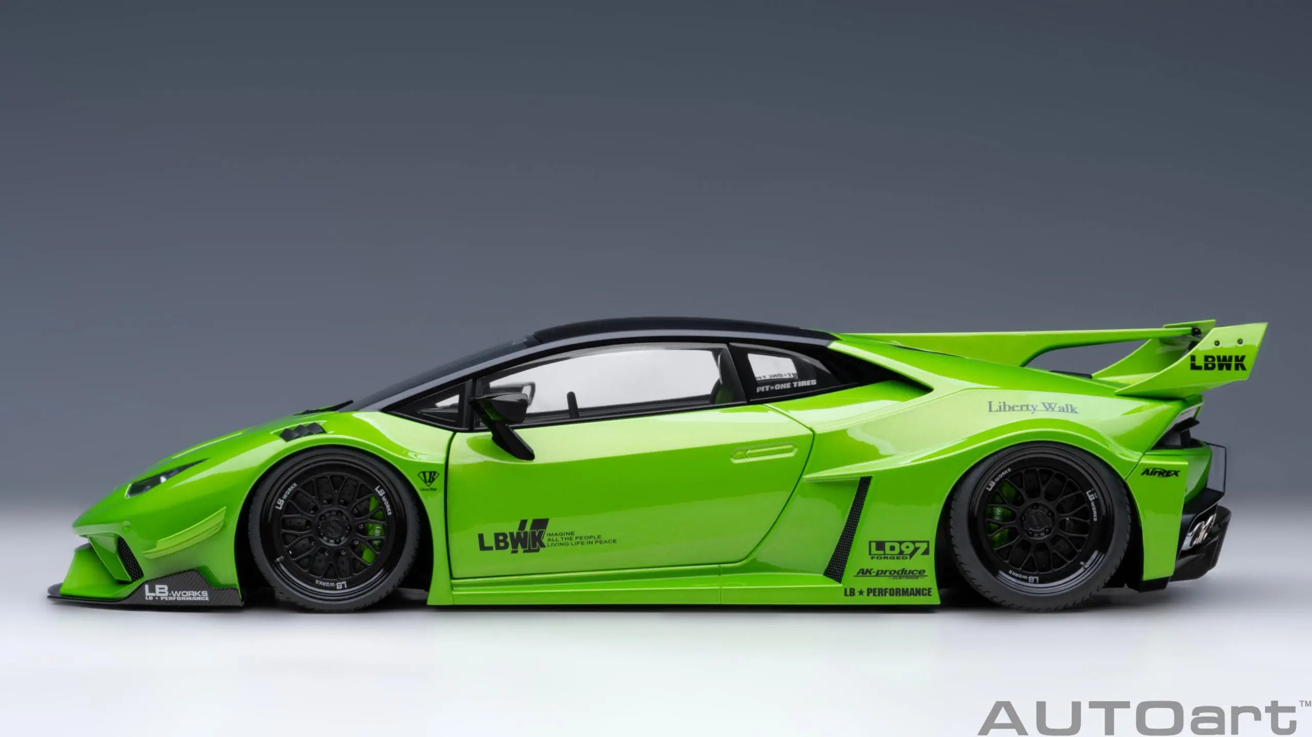 1:18 Lamborghini HURACAN GT