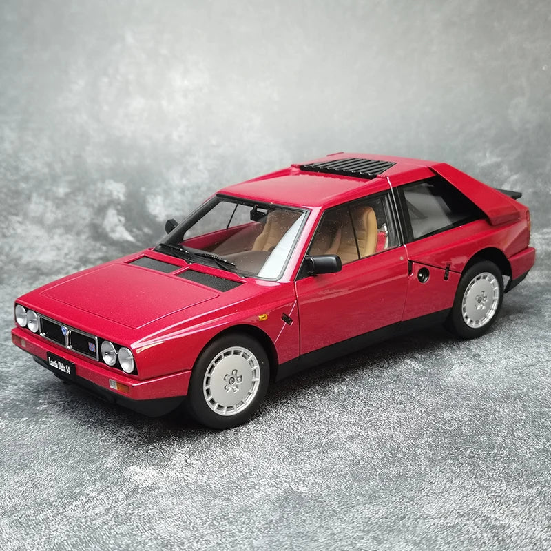 1:18 Lancia Delta S4 1985