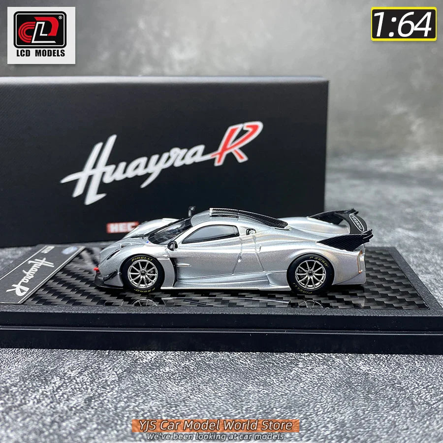 1:64 Pagani Utopia