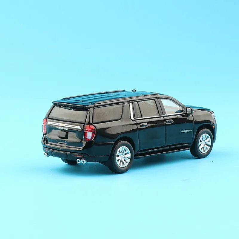 1:64 Chevrolet Suburban