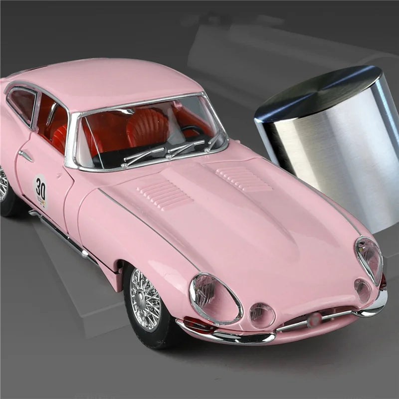 1:24 Jaguar E-type