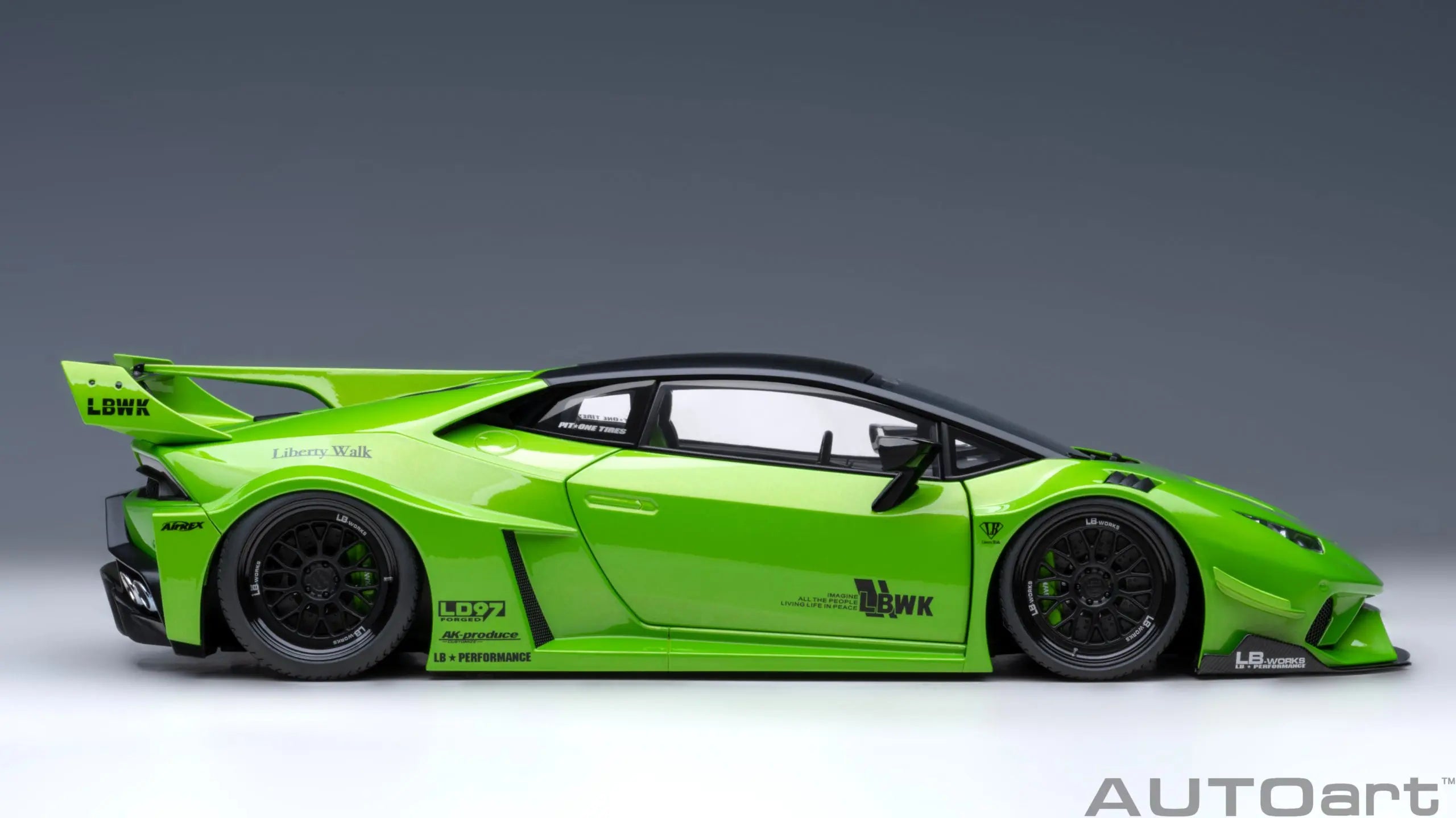 1:18 Lamborghini HURACAN GT