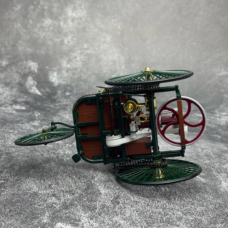 1:18 Classic Car 3-wheeler 1886 Automobile