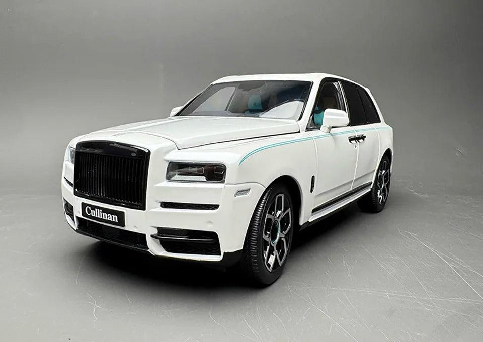 1:18 Rolls Royce Cullinan | Premium Alloy Die-cast Model | KAIKAMFUNG